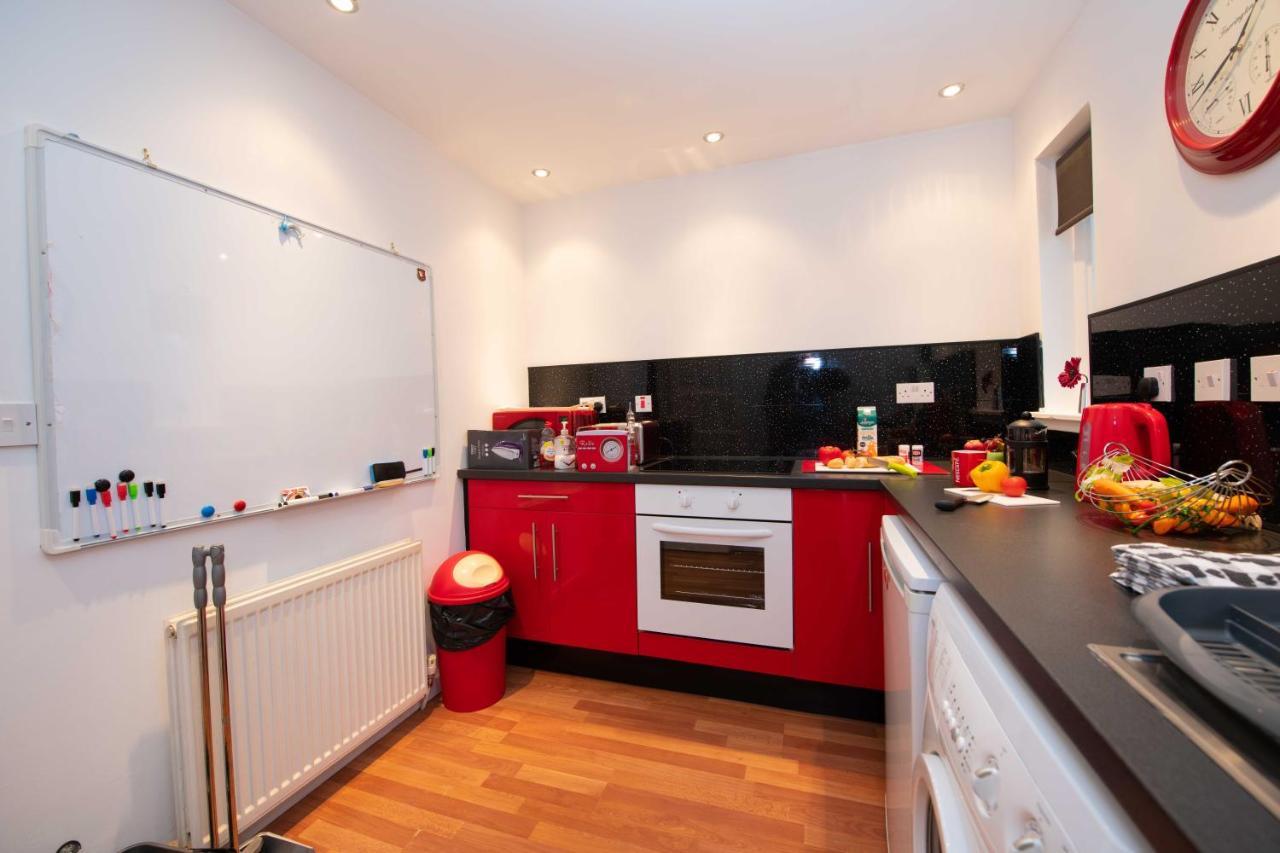 Premier - Chapel Apartment With Driveway! Cleland Exterior foto